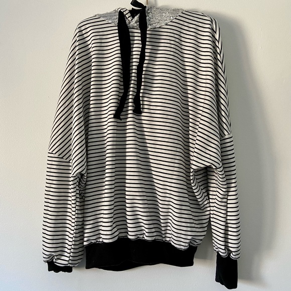 Sequin Hoodie Lightweight Sweatshirt - Picture 4 of 8